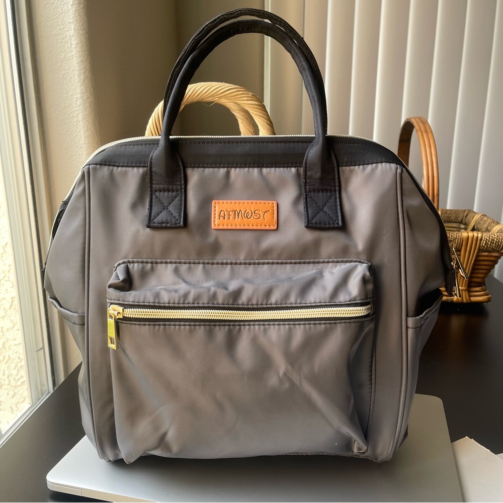 NWT Lunch Bag with Portable Placemat Leakproof/Wide Open /Large Size